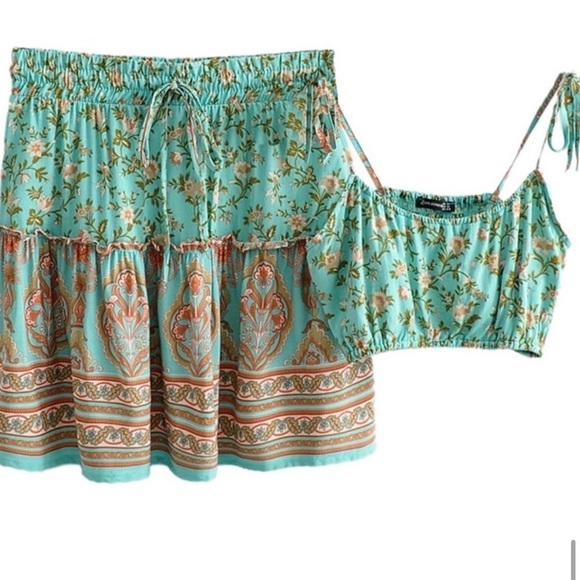 Boho coordinated printed mini skirt ser sz Lg floral pattern - Picture 6 of 11